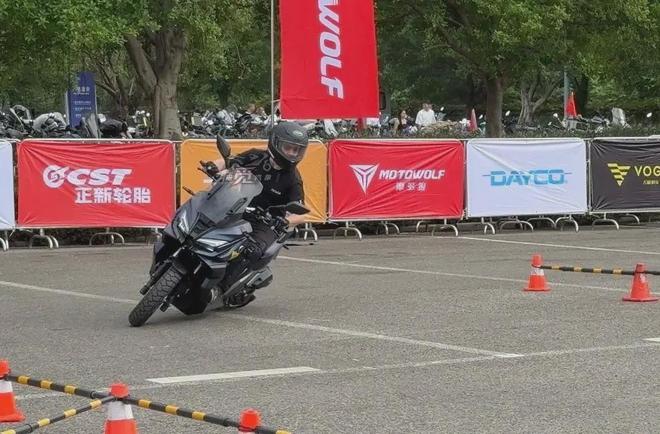 SR150S绝对是一台被严重低估的好车澳门新葡京appADV踏板哪家强？无极(图8)