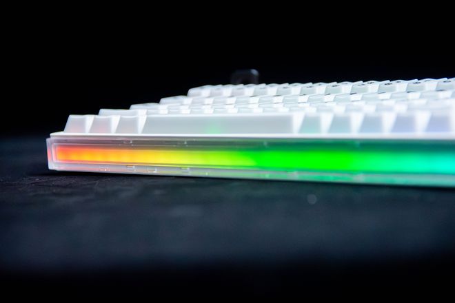 帽卷出新高度AKKO RAY 68澳门新葡京269元两面灯箱双层键(图3)